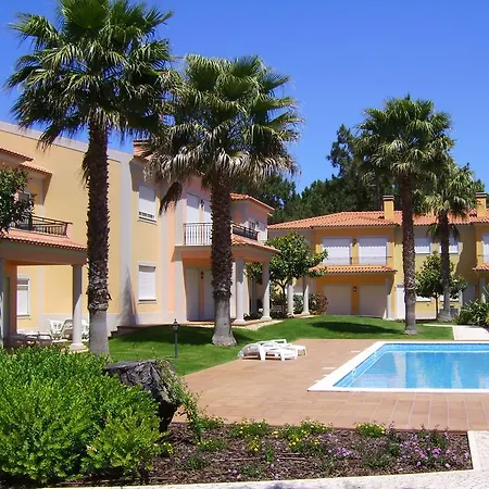 D'el Rey Luxury *